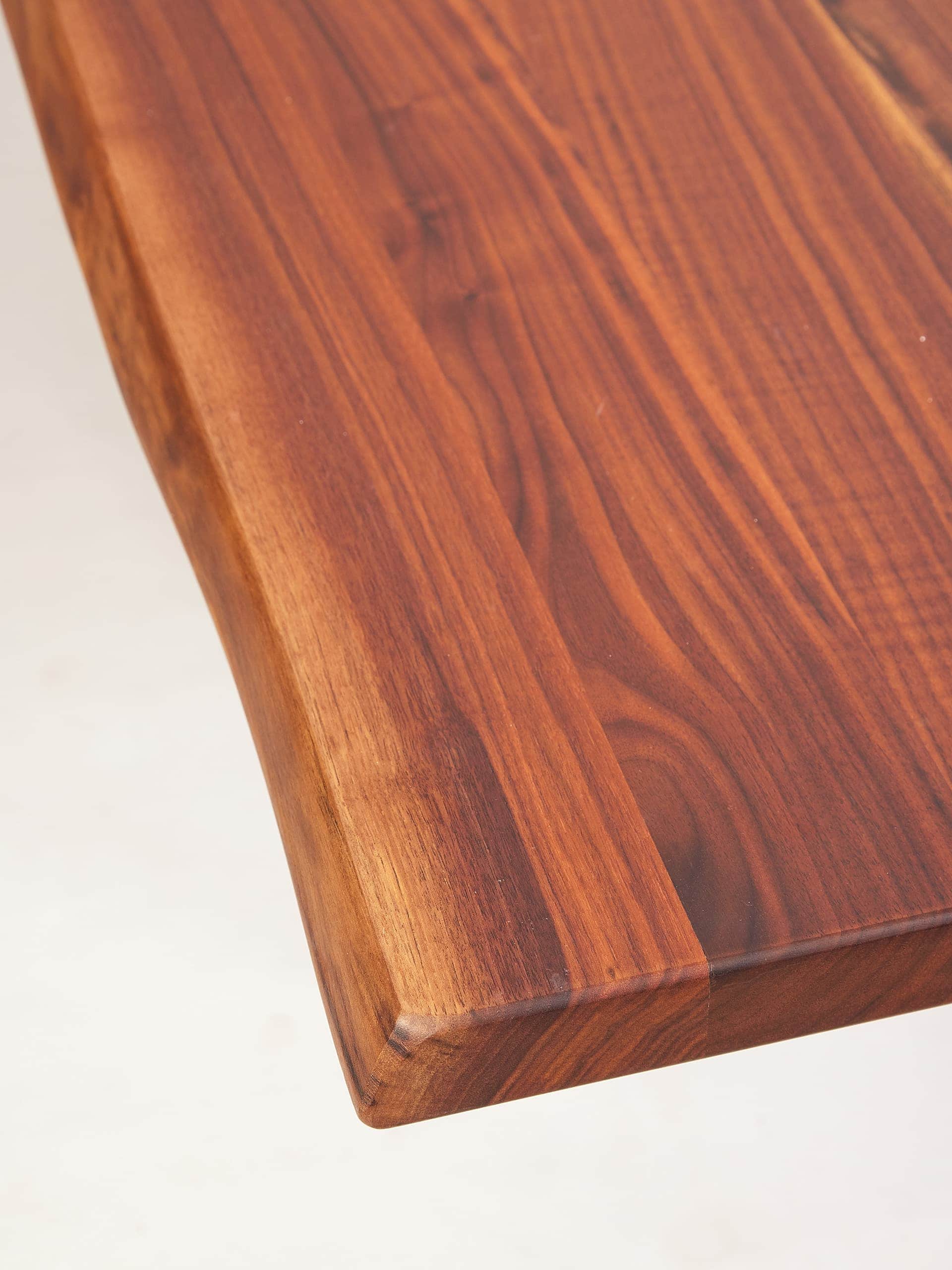 Bontempi Artistico Dining Table Lacquered Metal Frame Closeup 2