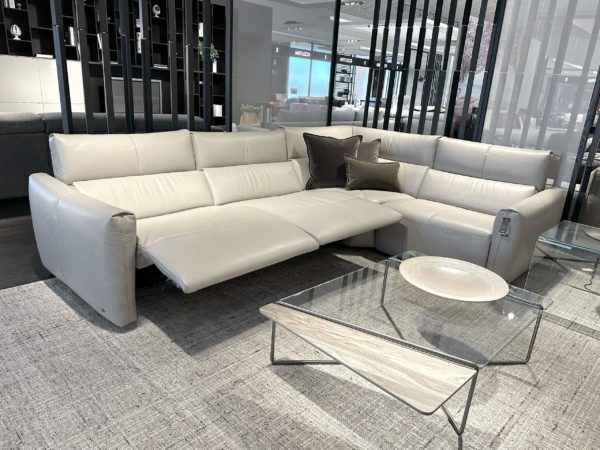 Natuzzi Italia Galaxy 4pc Sectional Light Grey - Furnitalia ...