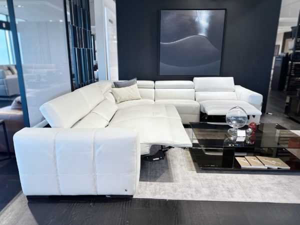 Natuzzi Italia Balance 5pc Sectional Cold White 6