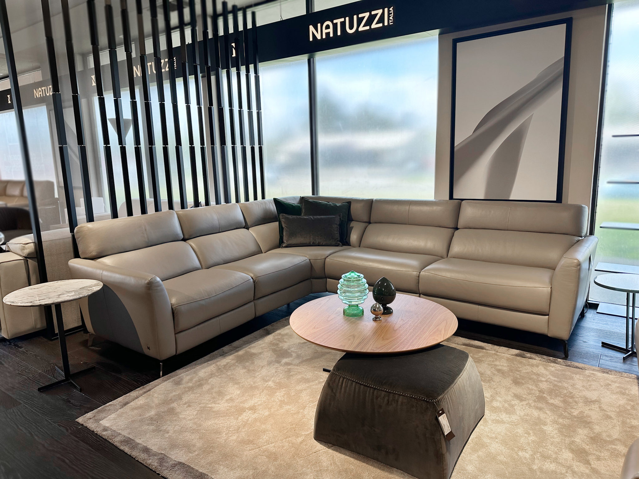 Natuzzi Italia Stan 5pc Sectional Grey - Furnitalia | Contemporary ...