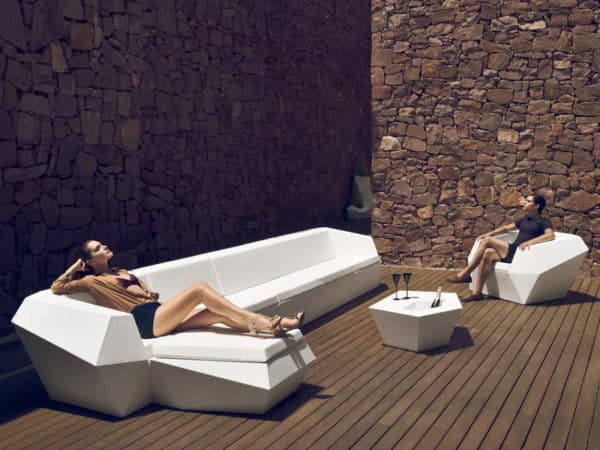 Vondom - Faz outdoor collection with coffee table