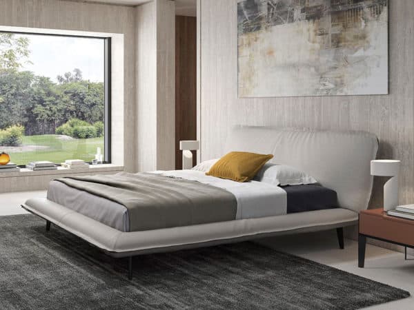 Natuzzi Italia Piuma Bed