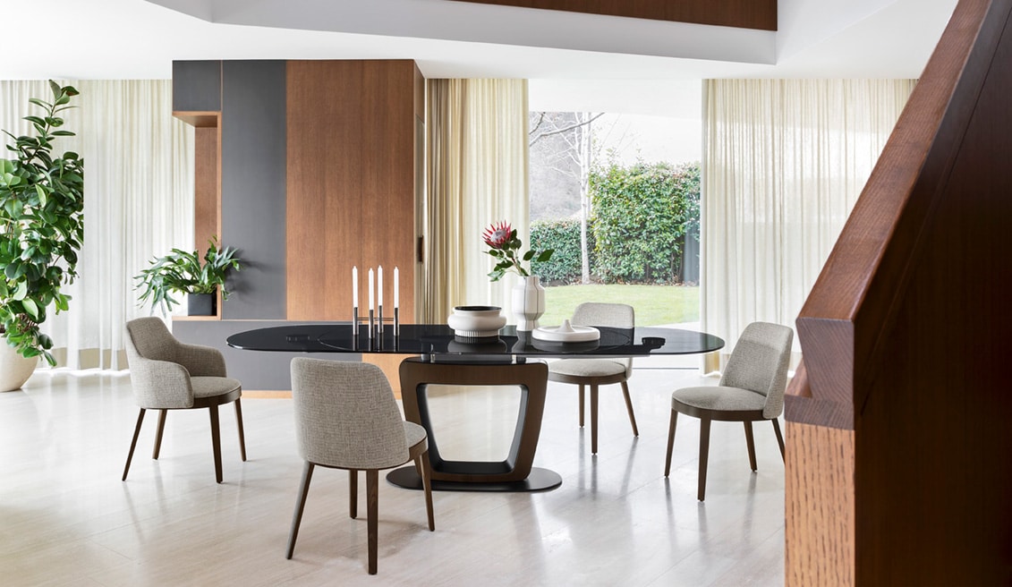 Calligaris Orbital Table and Adel Chairs