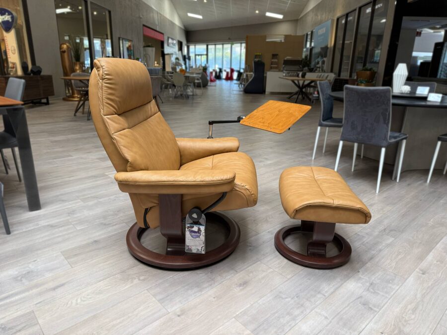 Stressless Sunrise Classic L recliner in Paloma Taupe leather and Brown Base