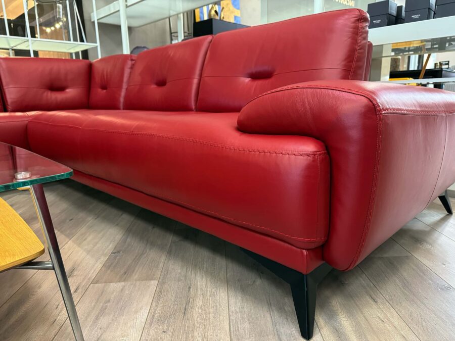 Incanto Italia Turano Sectional Red 3