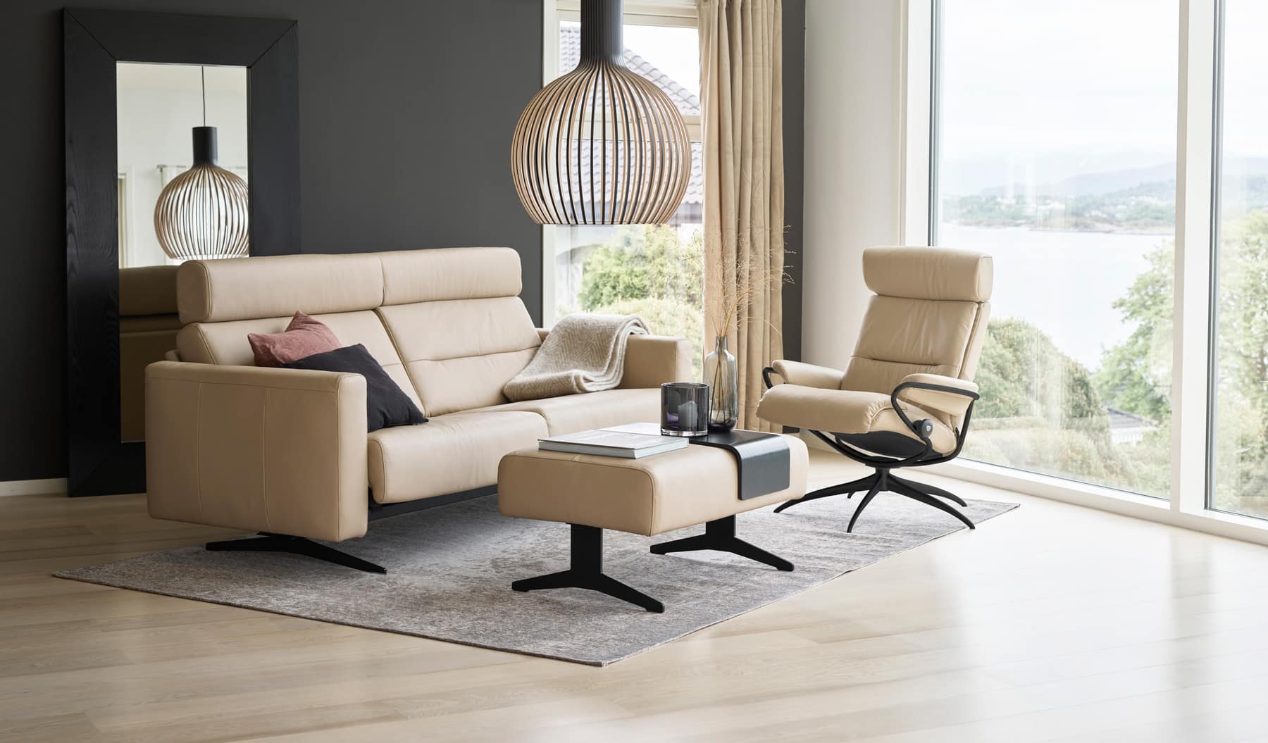 Stressless Stella Sofa and Tokyo Recliner