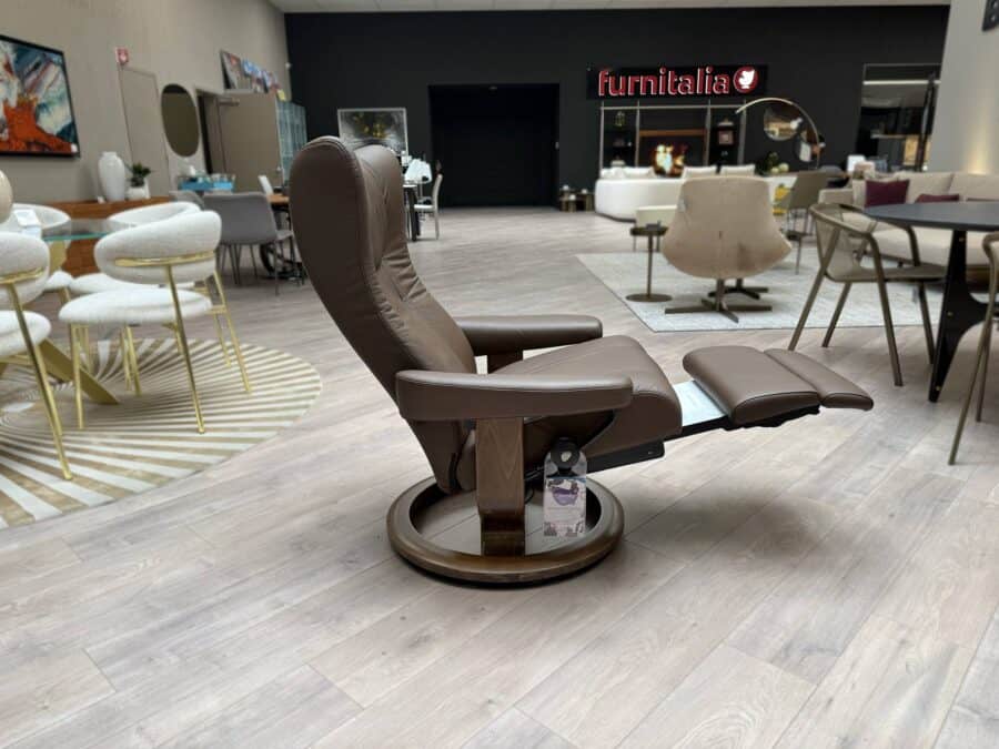 Stressless Wing Power M Paloma Chestnut Walnut Base 3