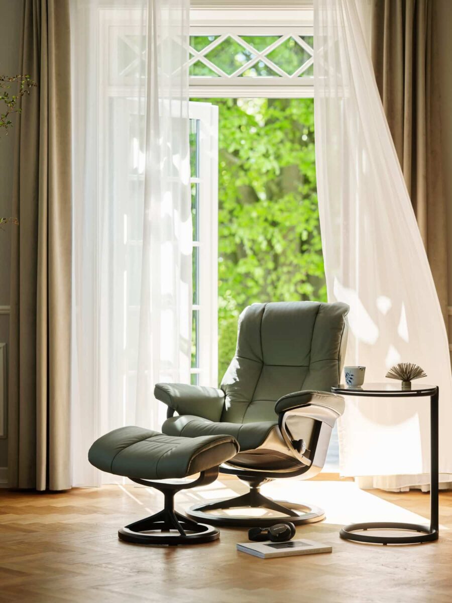 Stressless® Mayfair Signature Recliner with Ottoman - Furnitalia