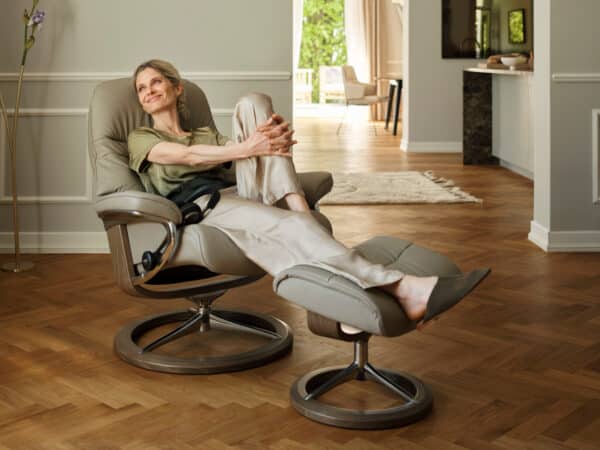 Stressless Sunrise Chair with Ottoman