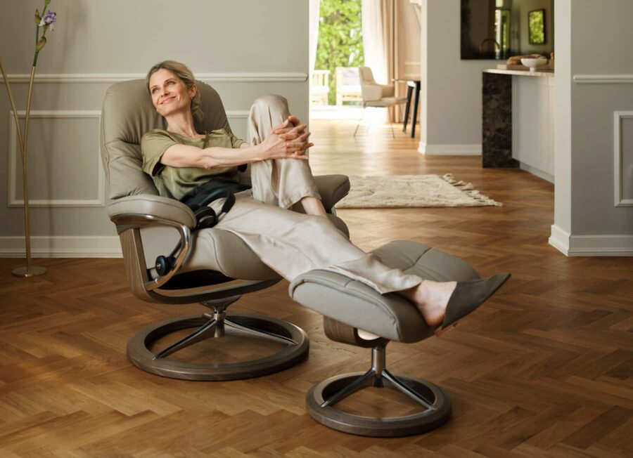 Stressless Sunrise Chair with Ottoman