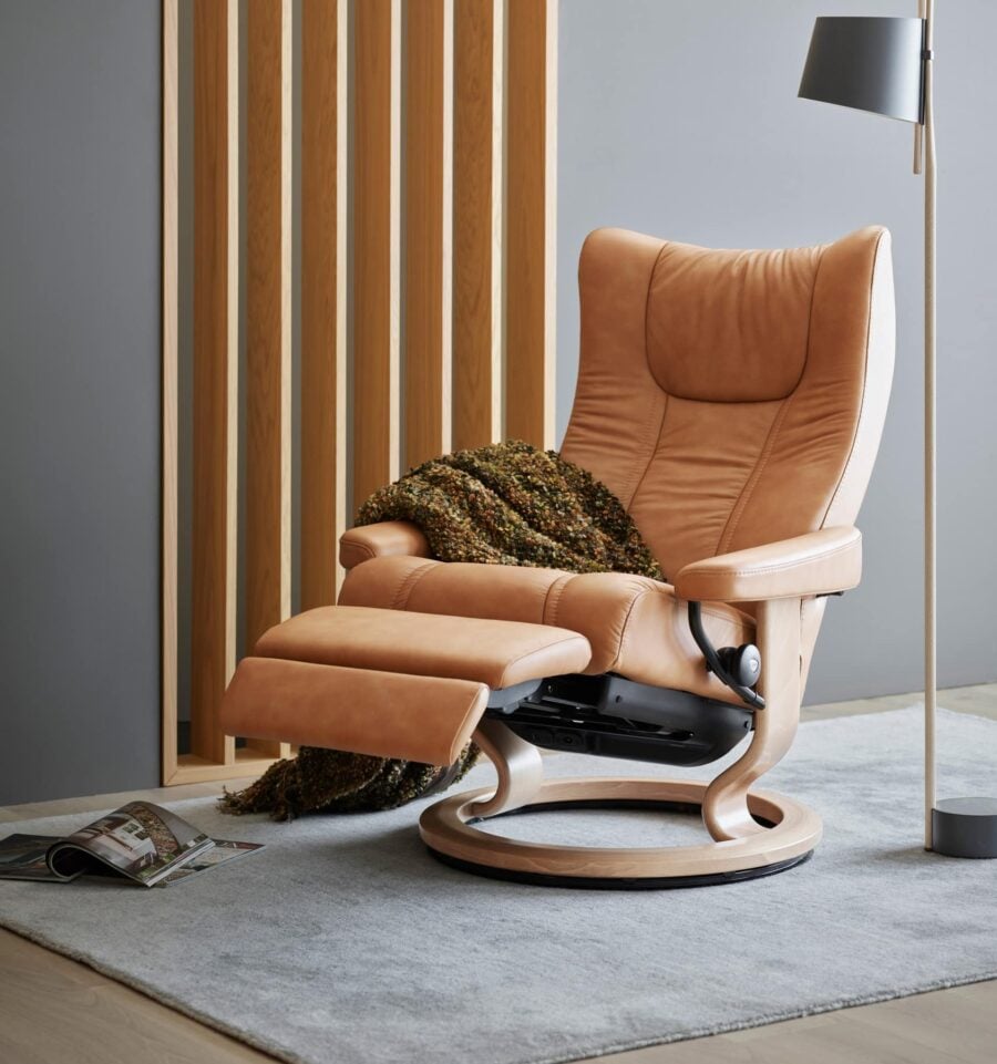 Stressless Wing Chair with Ottoman