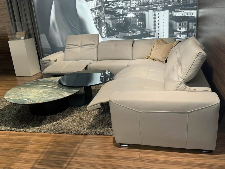 Milano 5pc Power Sectional - Image 3