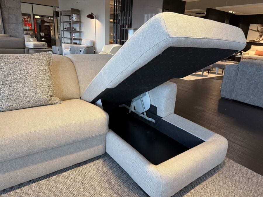 Natuzzi Italia Diesis Sectional Sofa Bed with Storage and Chaise