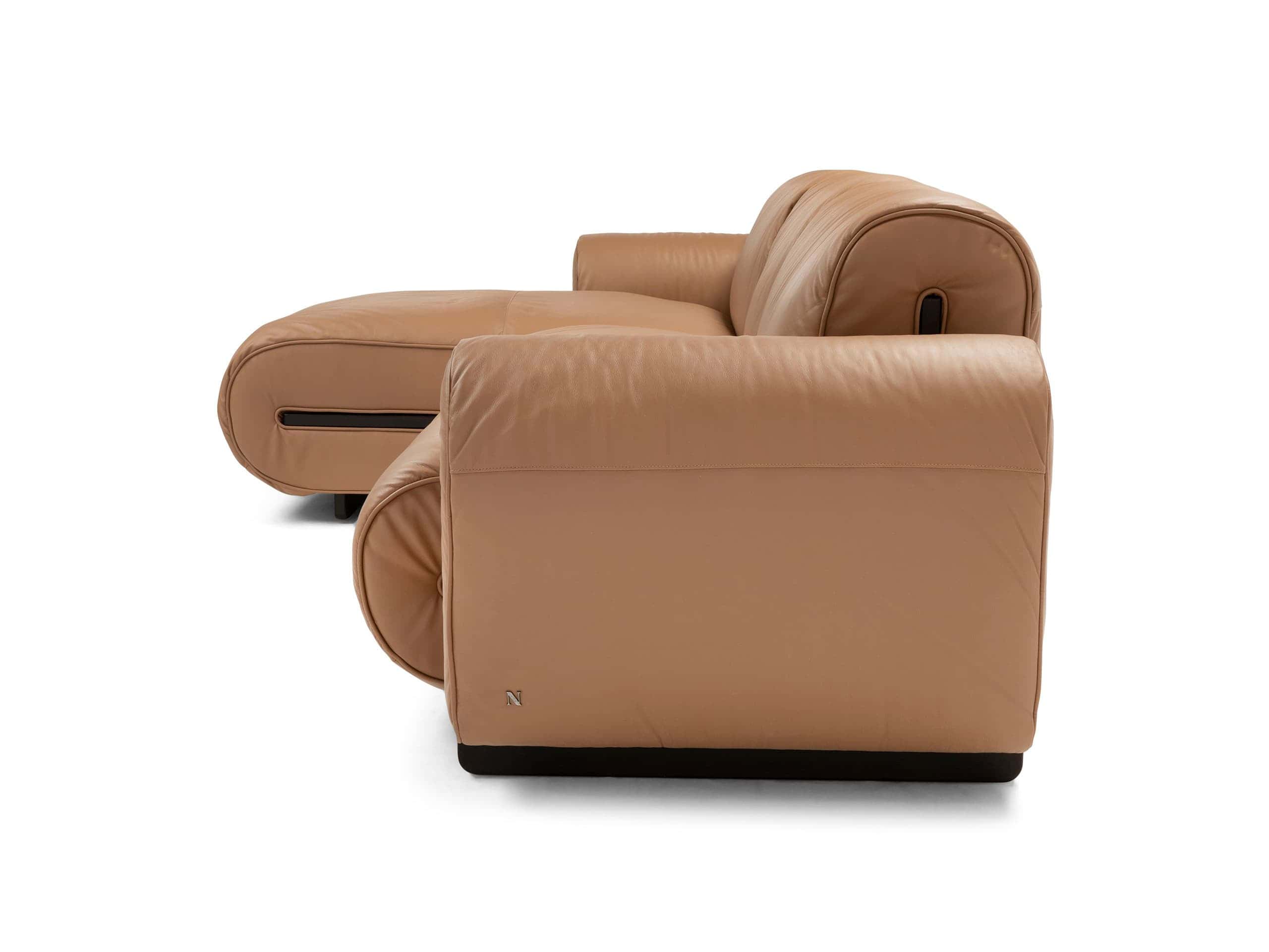 NATUZZI ITALIA オットマン焦茶2 Natuzzi Italia Colle Chaise Sofa - Furnitalia | Luxury in Camel