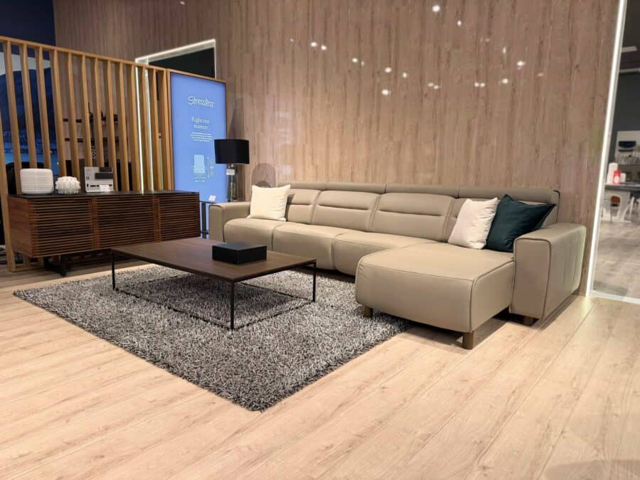 Stressless Emily Power Sofa with Chaise Mushroom
