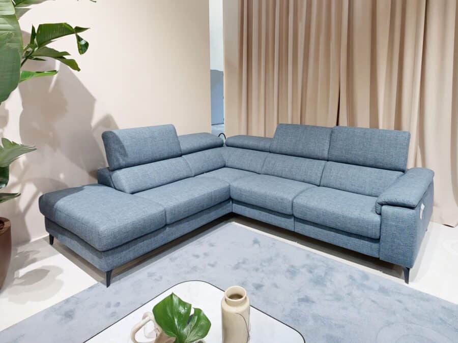 Estro Milano - Tiberio Sectional Avion Blue 3