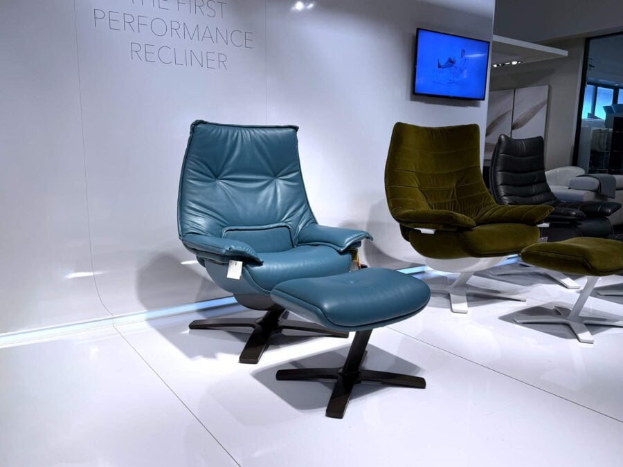RE-VIVE Linear Recliner with Ottoman - Image 3