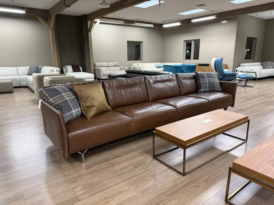 TENORE Long Sofa - Image 5