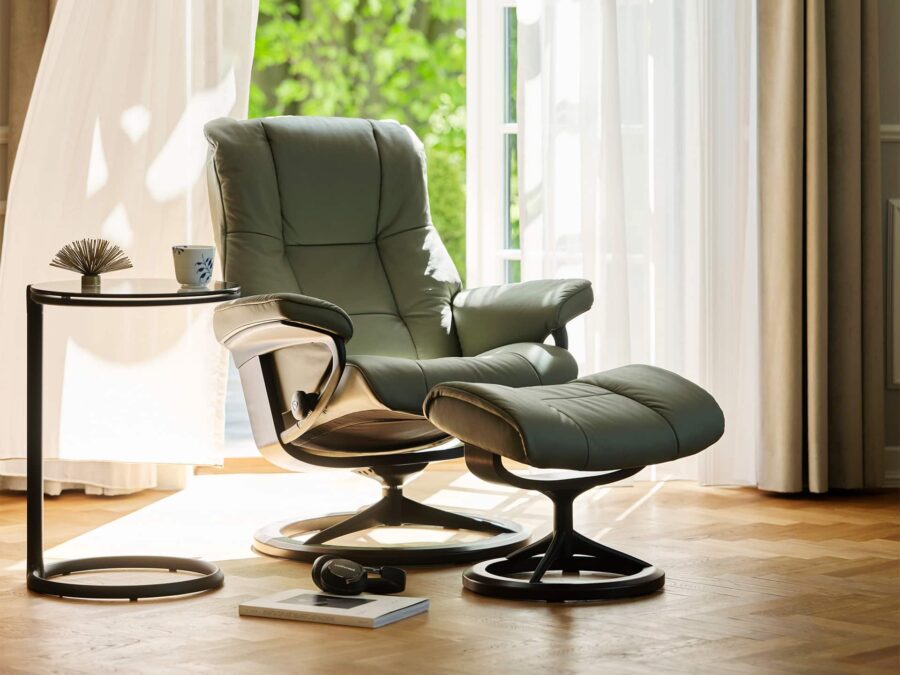 Stressless Mayfair Signature Recliner with Ottoman Paloma Leather