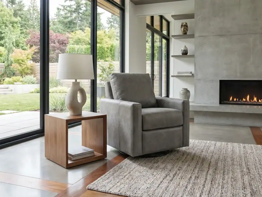 Estro Milano Francis Swivel Armchair
