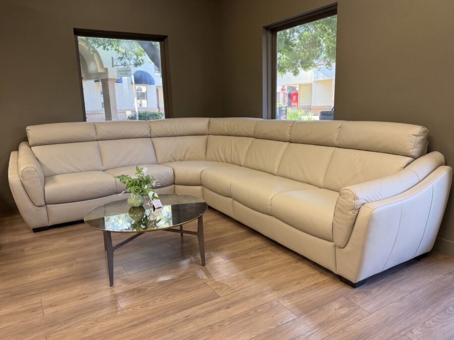 ItalSofa Holmes 4pc Sectional
