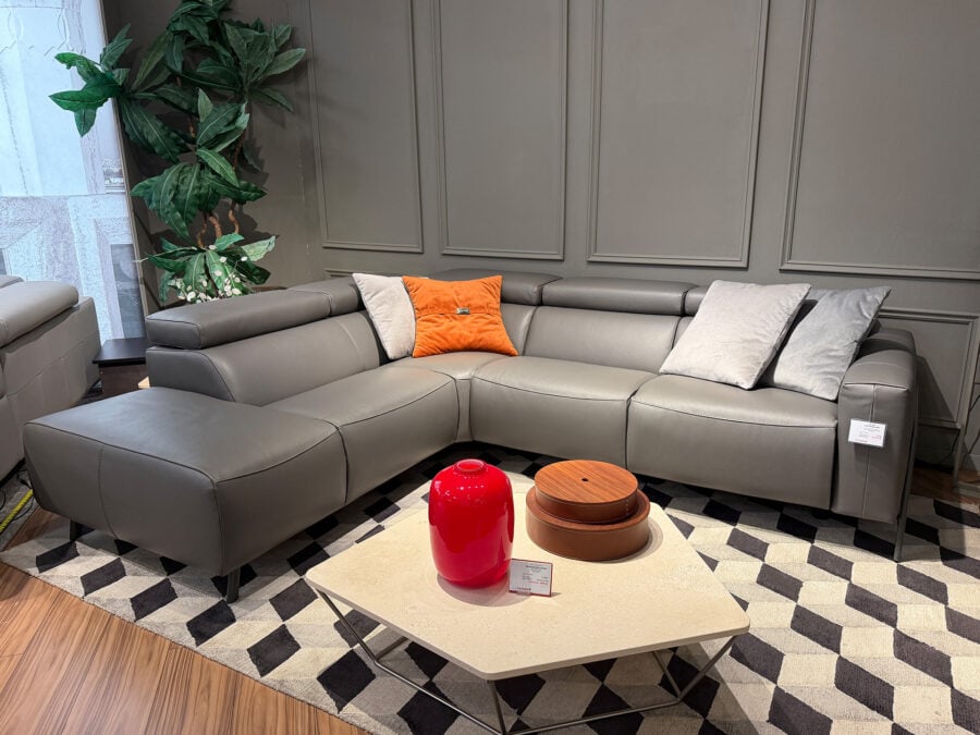 Estro Milano Claire Power Sectional Coffee