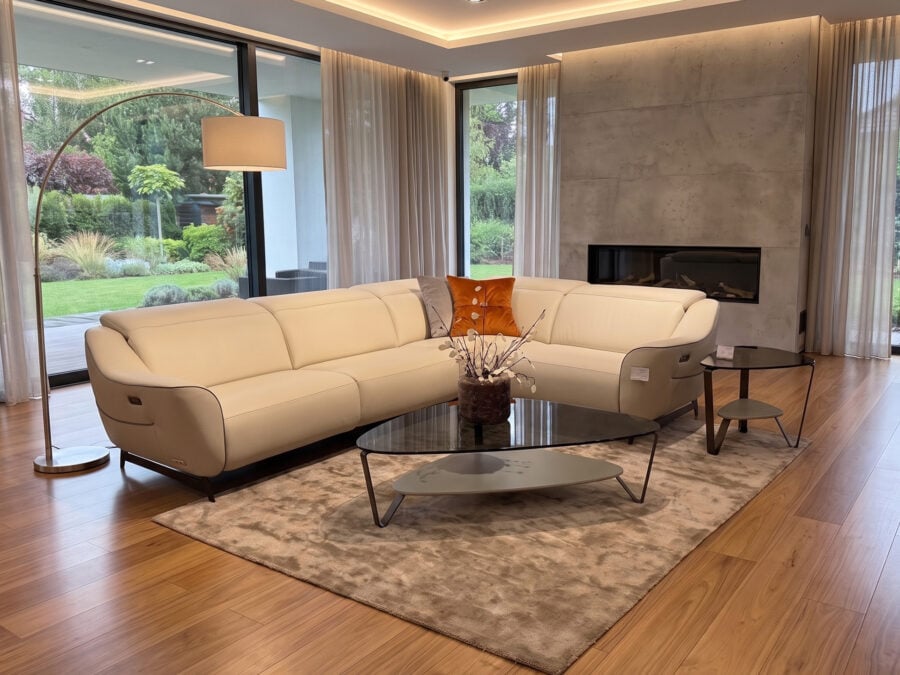 Estro Milano Dream 5pc Power Sectional