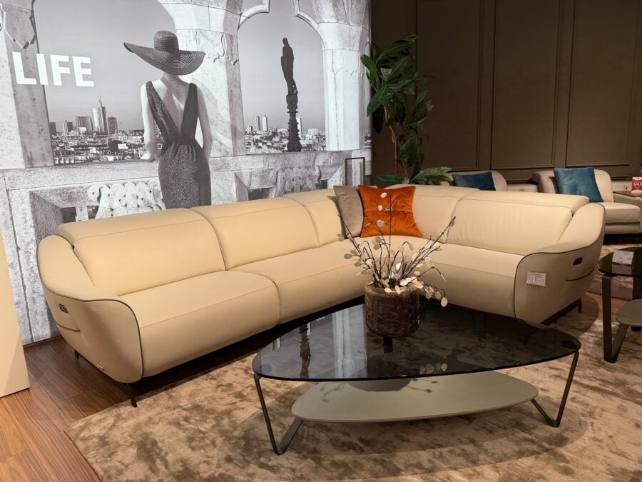 Estro Milano Dream 5pc Power Sectional