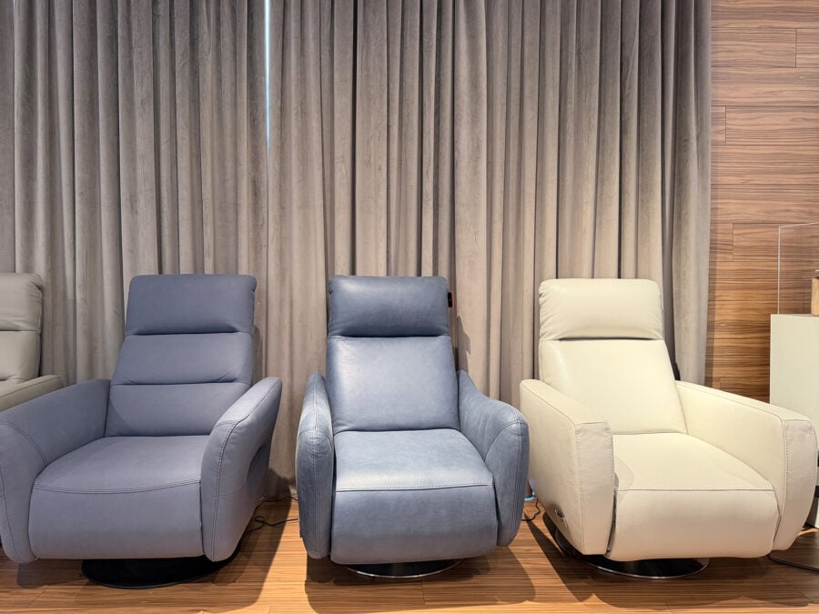 Estro Milano Rebecca Power Recliner Blue Leather