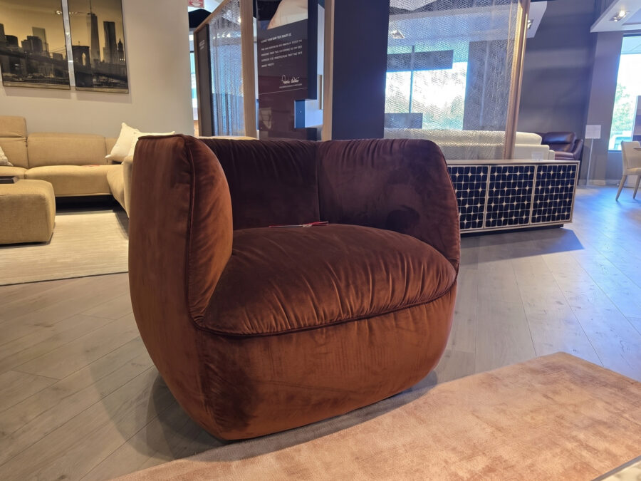 Natuzzi Editions Wally C195 Swivel Chair Armchair