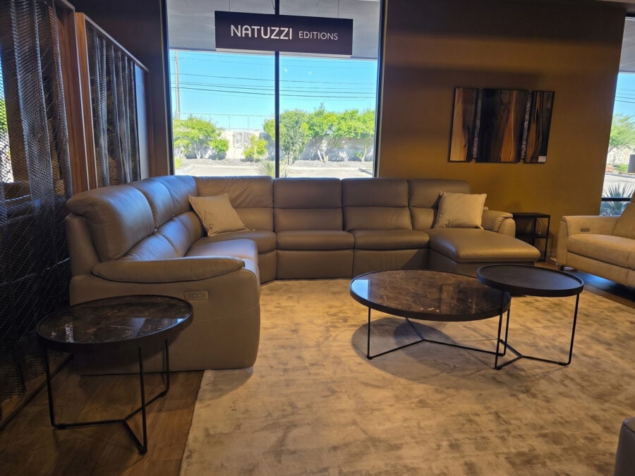 Natuzzi Editions Memphis C286 Power Sectional