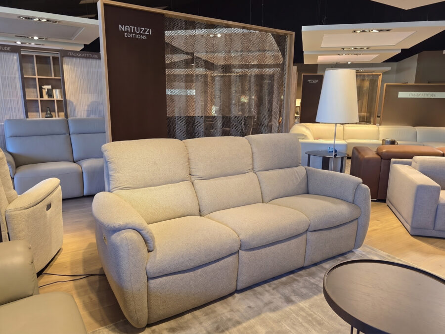 Natuzzi Editions Memphis C286 Power Sofa