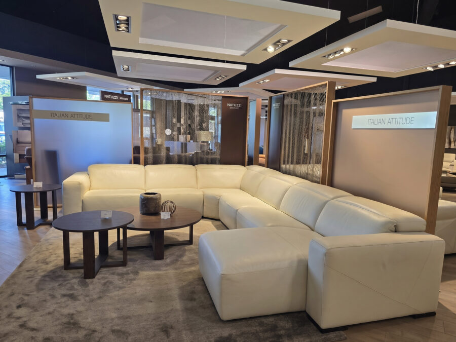 Natuzzi Editions Oxford C282 Power Sectional