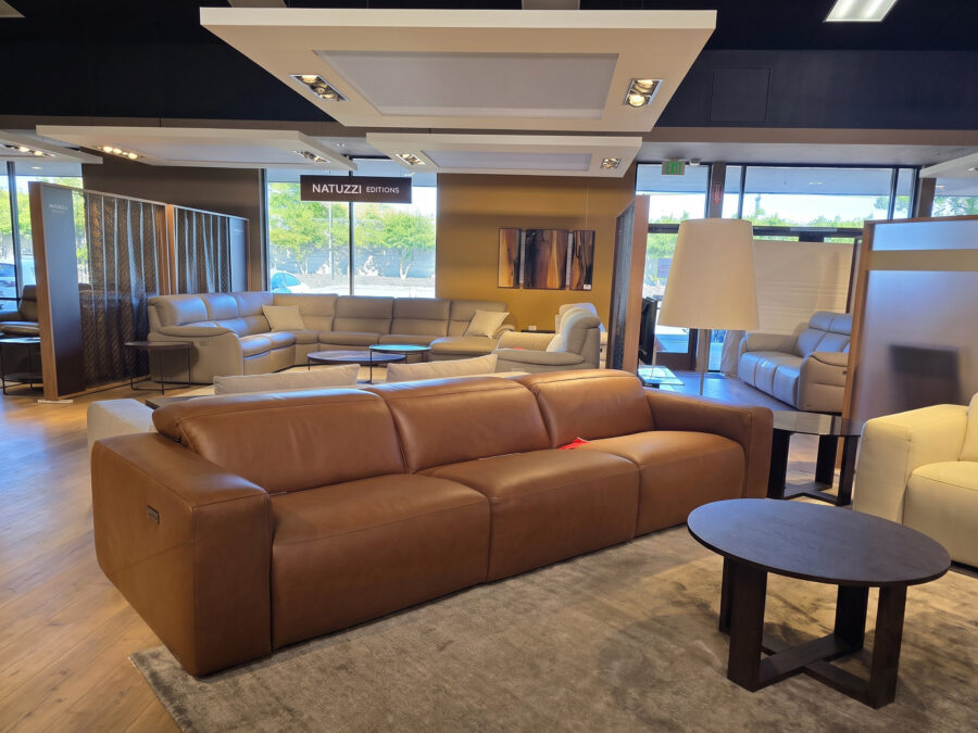 Natuzzi Editions Oxford C282 Power Sofa