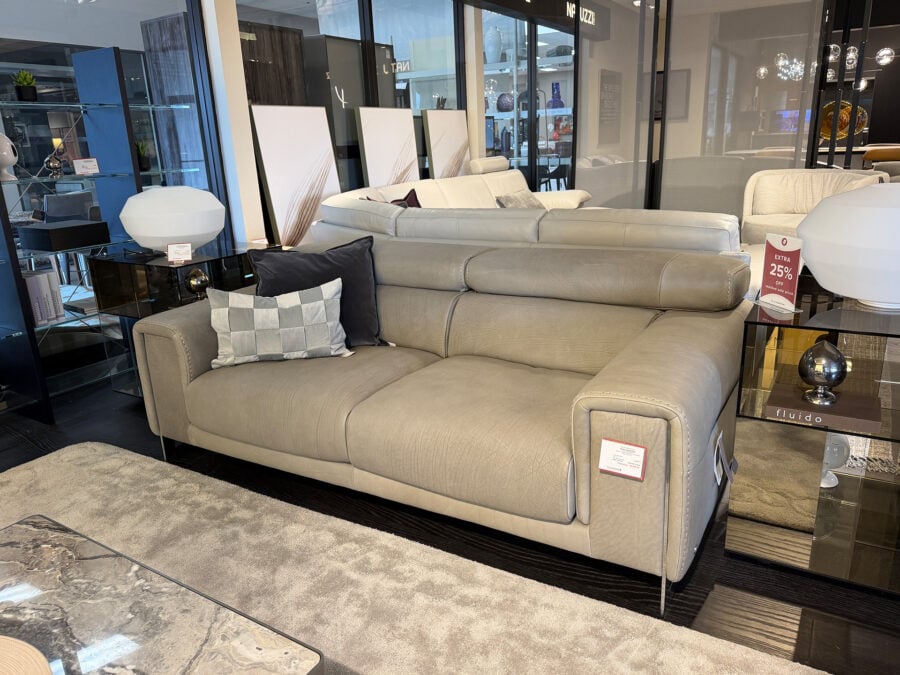 Natuzzi Italia Etoile Loveseat