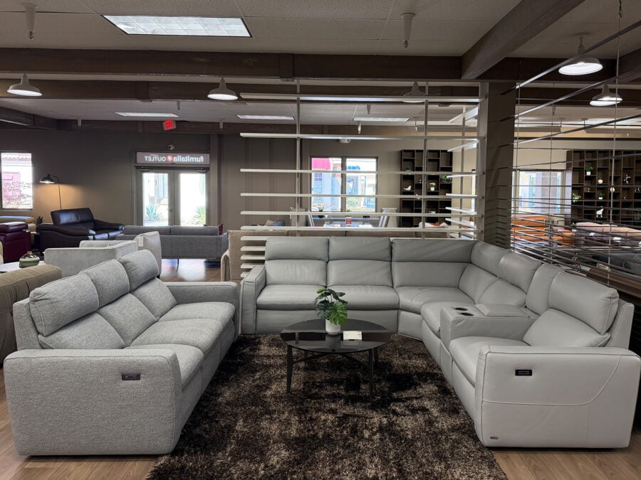Natuzzi Editions Timoti Power Sectional