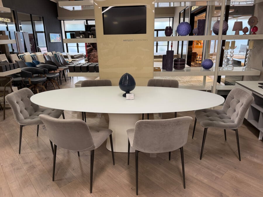 Bontempi Podium Oval Dining Table