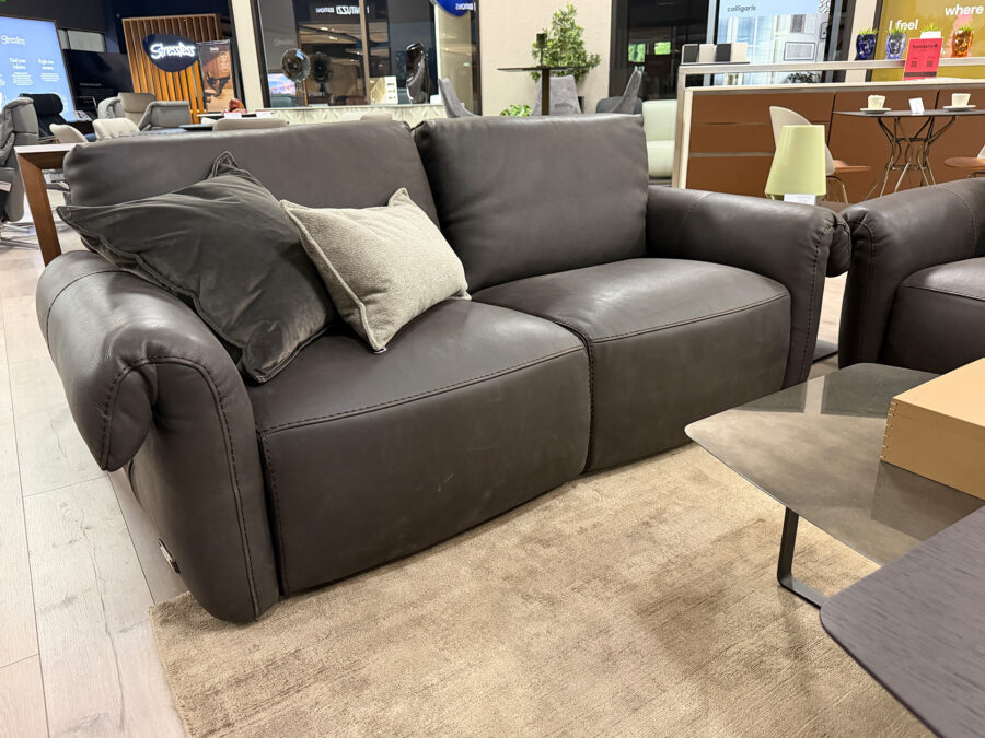 Estro Milano Fly Loveseat